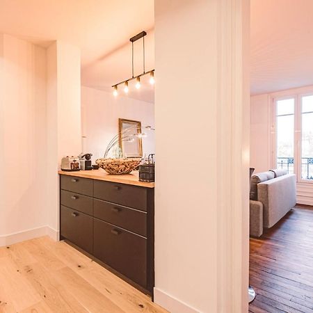 Charme de l'ancien pour cet appartement entièrement rénové dans l'hypercentre de Reims Extérieur photo