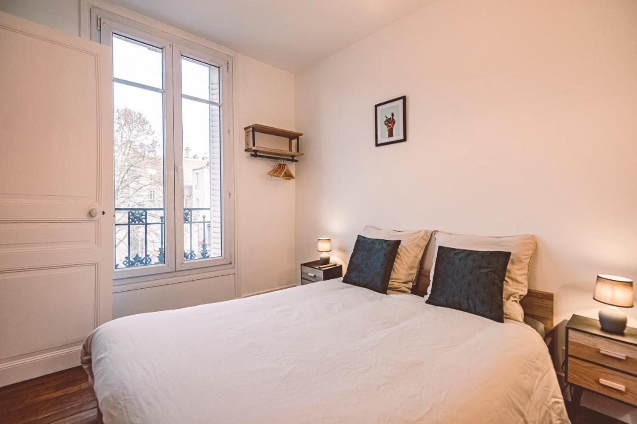 Charme de l'ancien pour cet appartement entièrement rénové dans l'hypercentre de Reims Extérieur photo