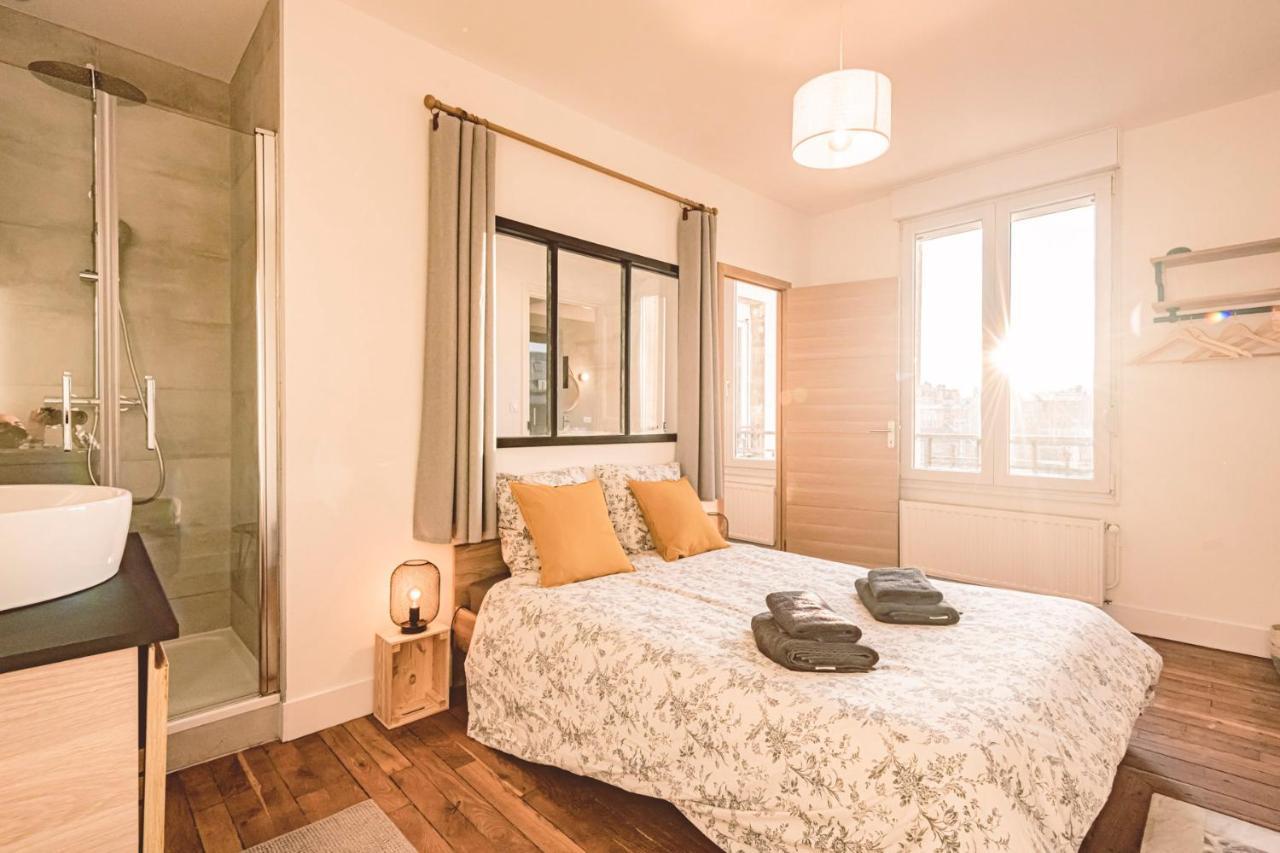 Charme de l'ancien pour cet appartement entièrement rénové dans l'hypercentre de Reims Extérieur photo